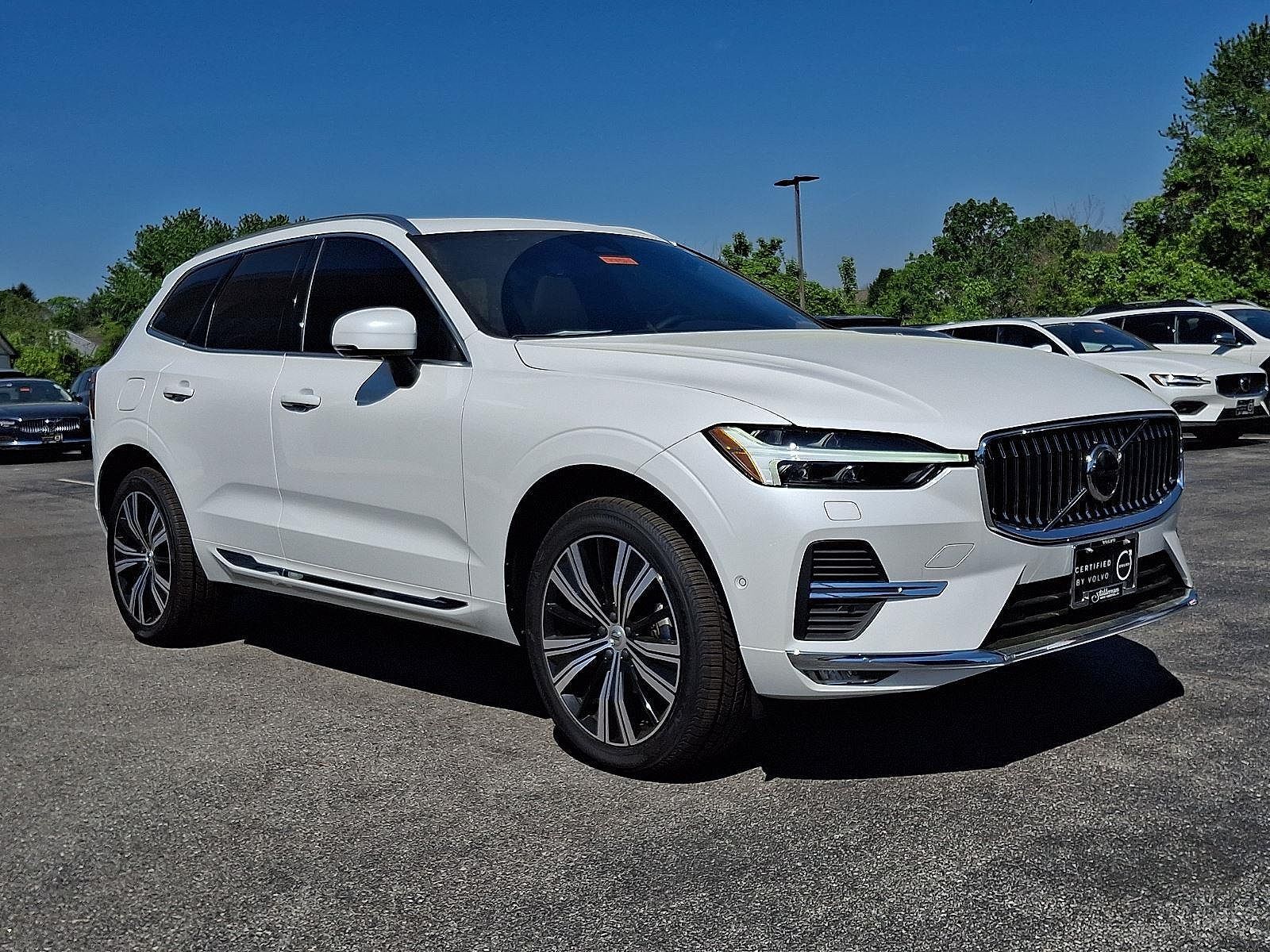 2023 VOLVO XC60