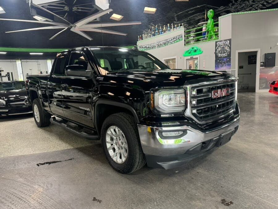 2017 GMC Sierra