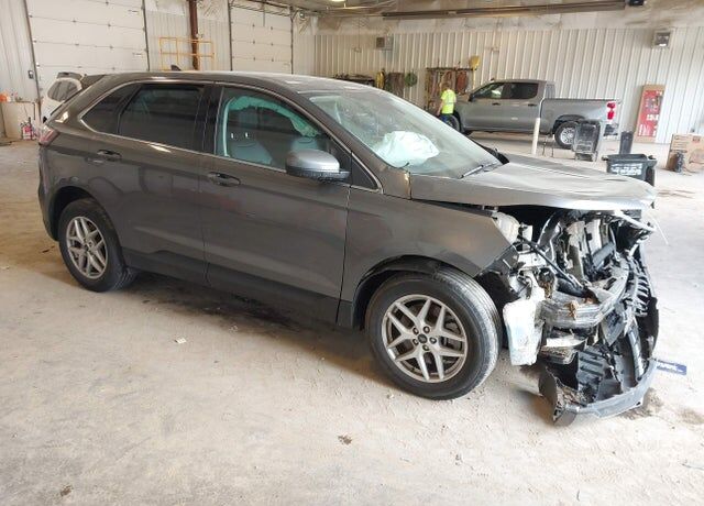2023 FORD Edge