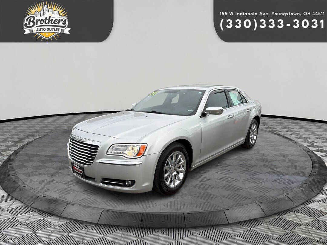 2011 CHRYSLER 300