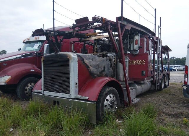 2006 PETERBILT 379