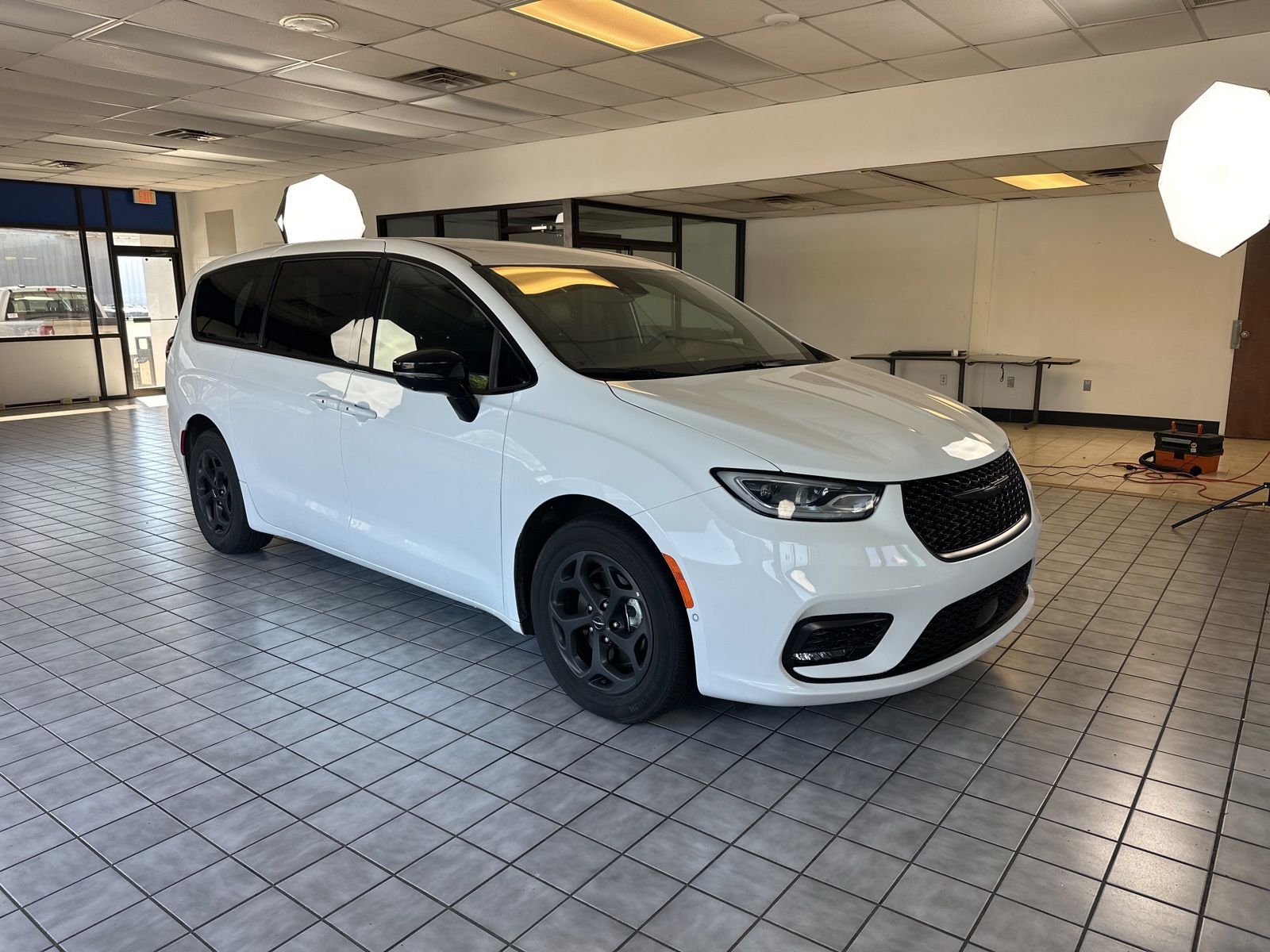 2024 CHRYSLER Pacifica
