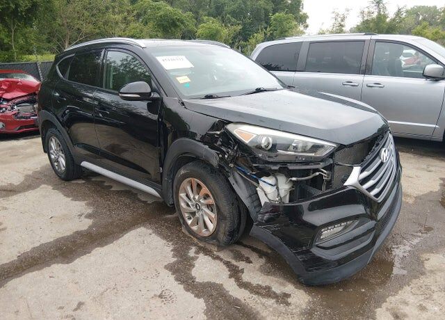 2017 HYUNDAI Tucson