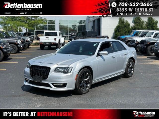 2022 CHRYSLER 300