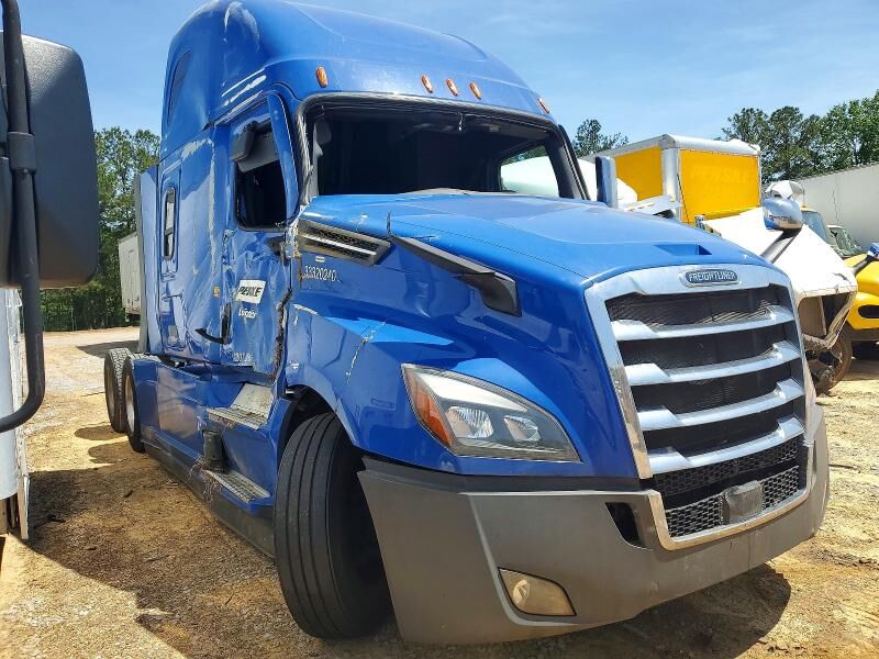 2020 FREIGHTLINER New Cascadia 126" Sleepercab
