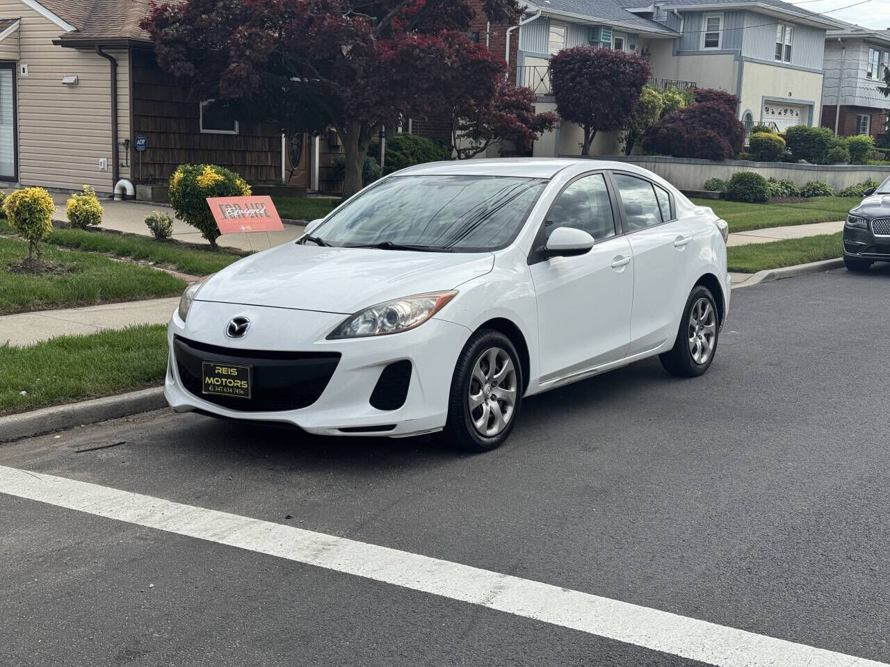 2013 MAZDA Mazda3