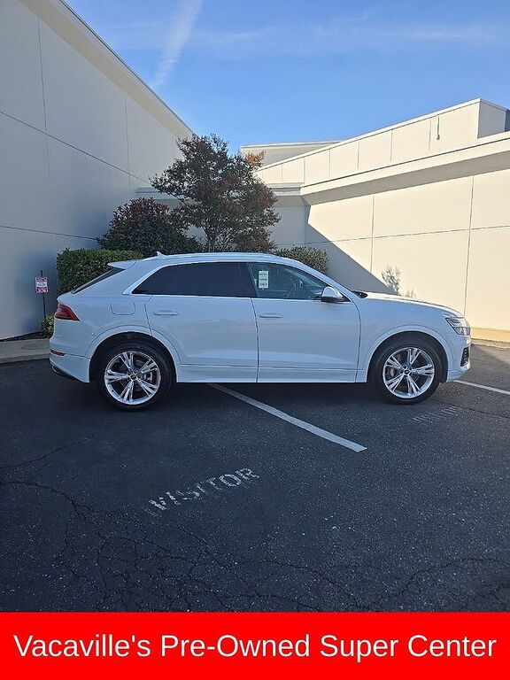 2023 Audi Q8