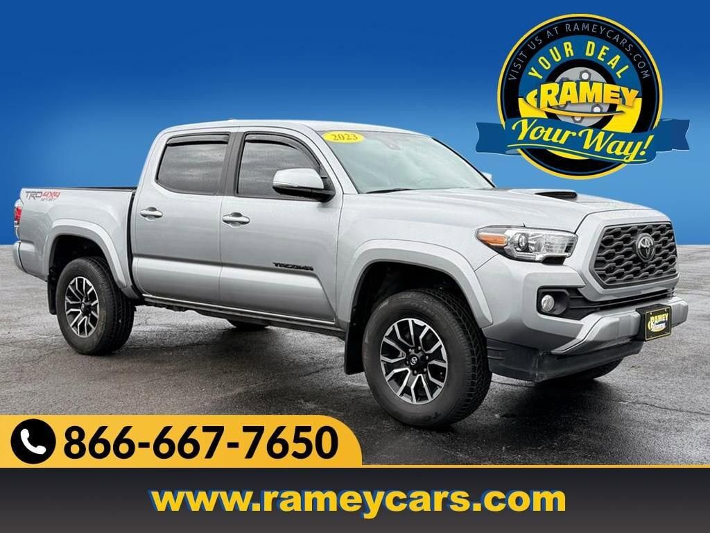 2023 TOYOTA Tacoma