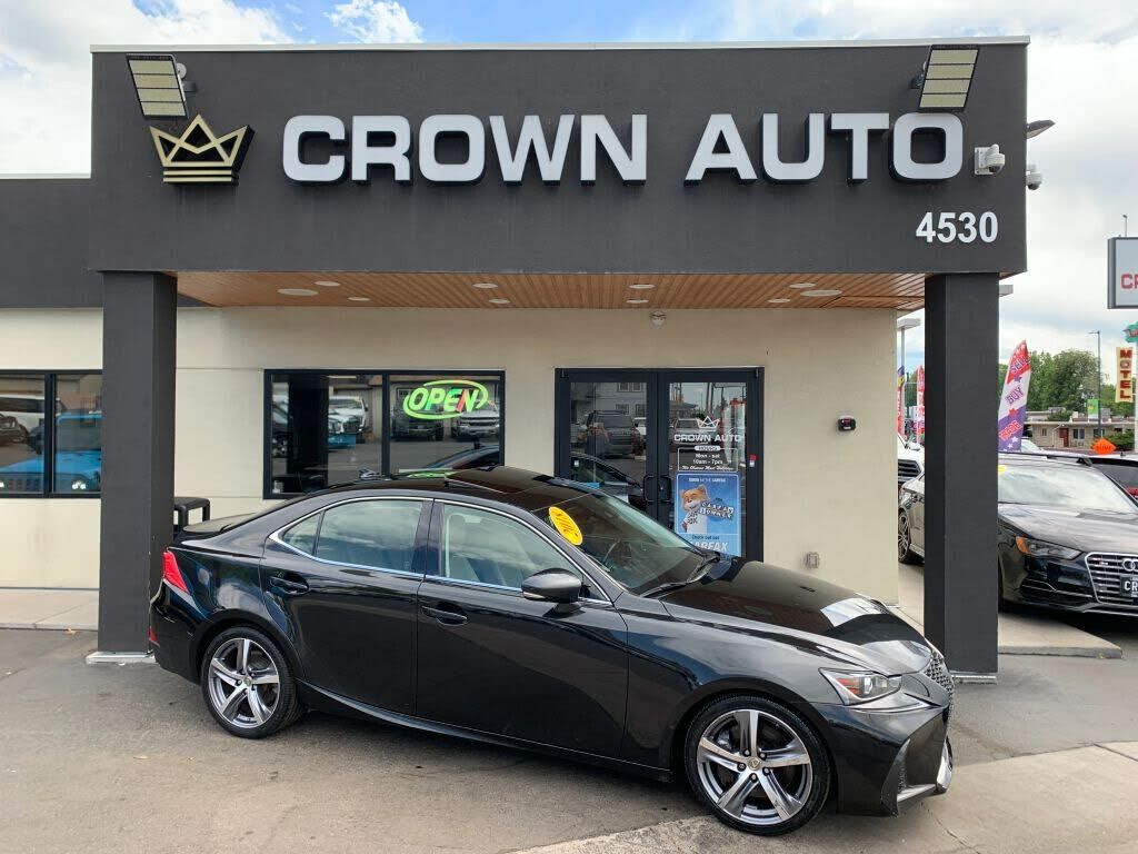 2018 LEXUS IS