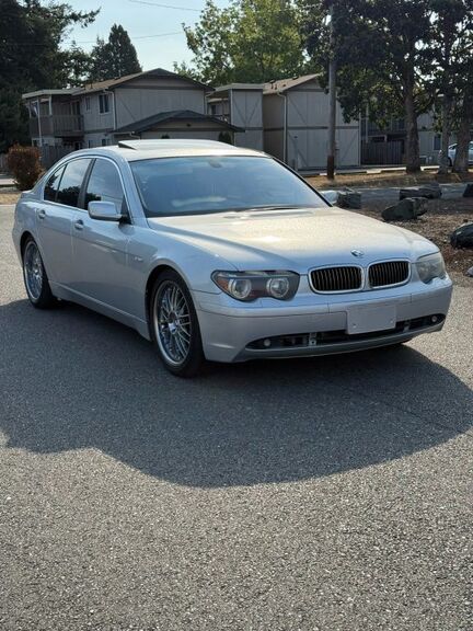 2002 BMW 7 Series