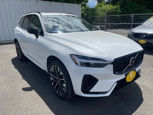 2026 VOLVO XC60