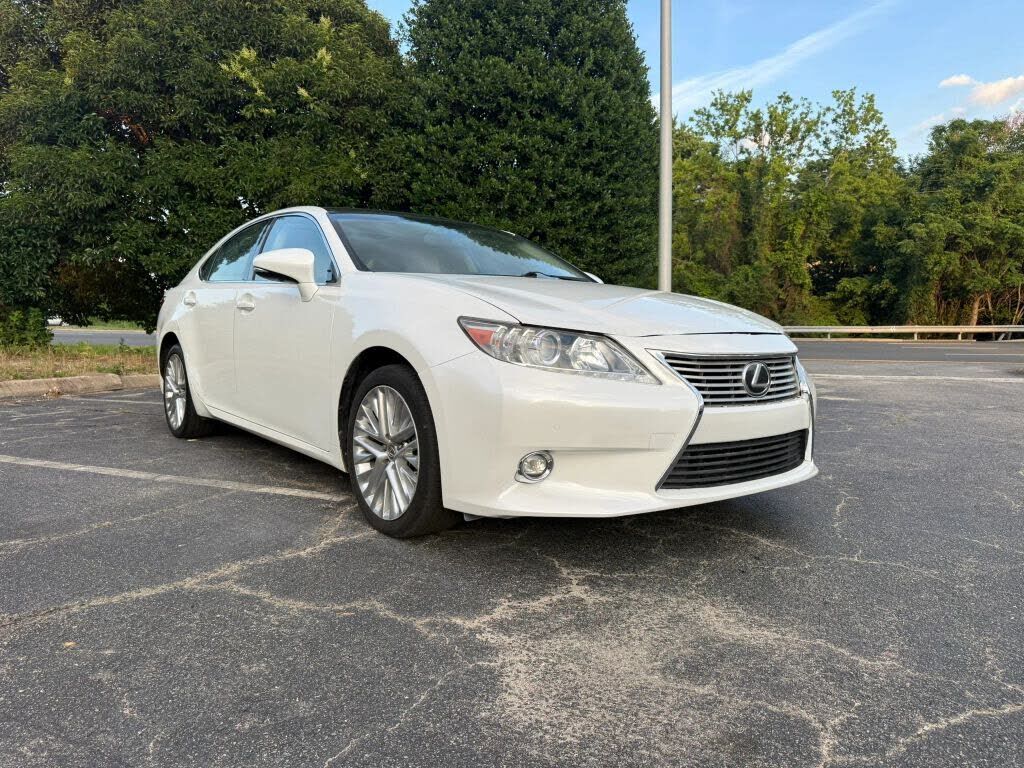 2014 LEXUS ES