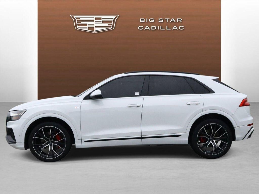2021 Audi Q8