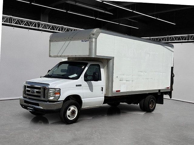 2019 Ford E-450