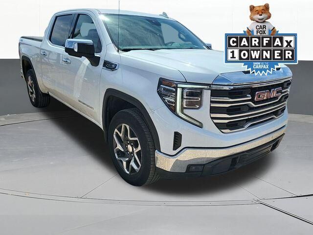 2023 GMC Sierra
