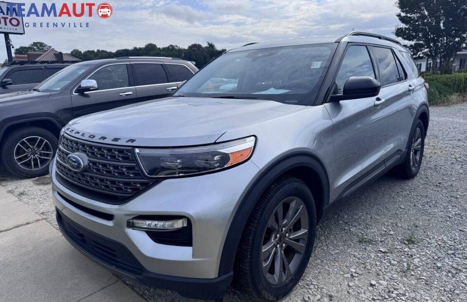2022 FORD Explorer