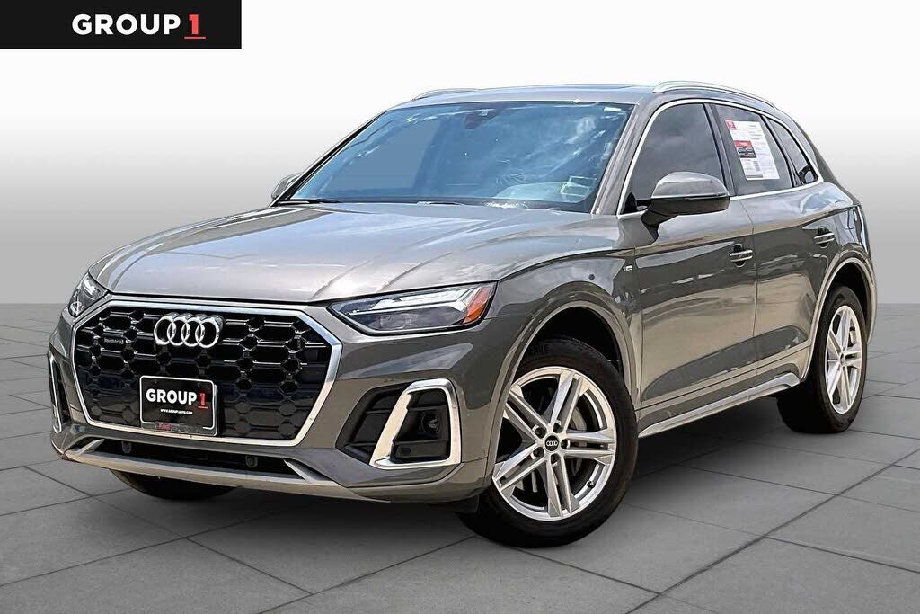 2023 AUDI Q5 e
