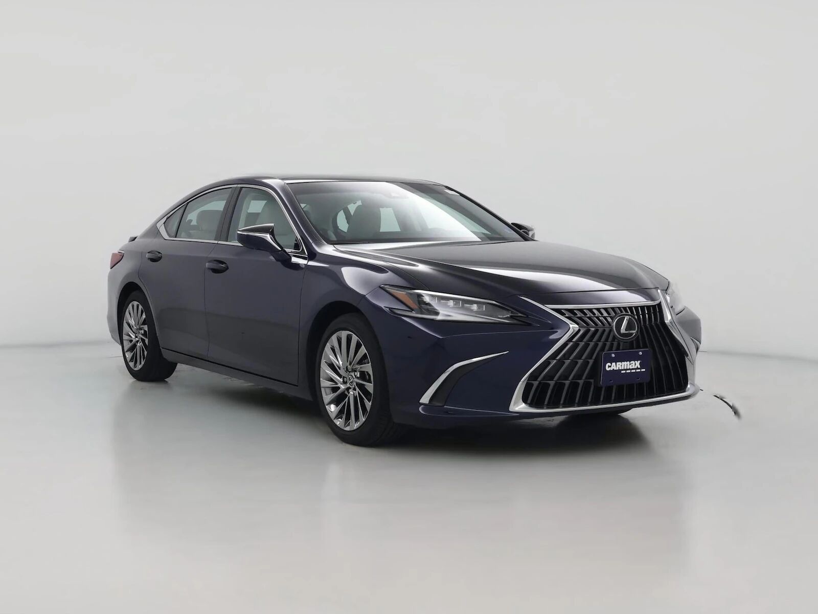 2025 LEXUS ES