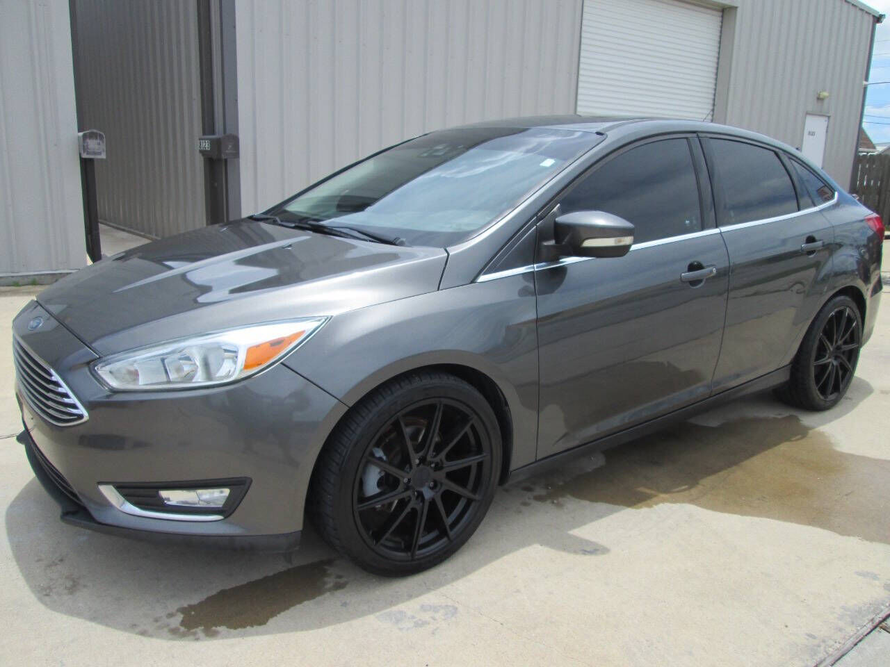2017 FORD Focus