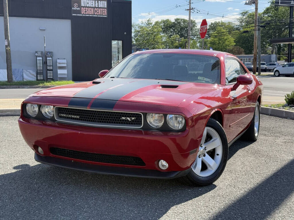 2012 DODGE Challenger