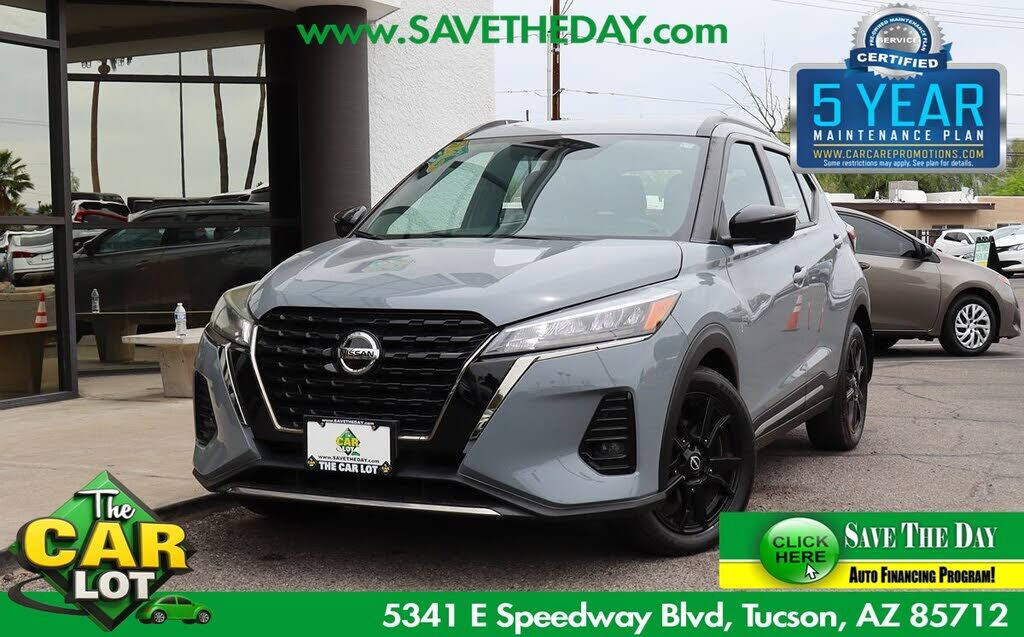 2023 NISSAN Kicks