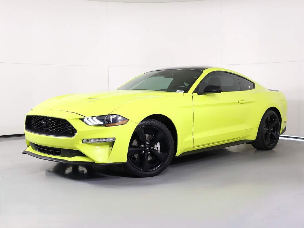 2021 FORD Mustang