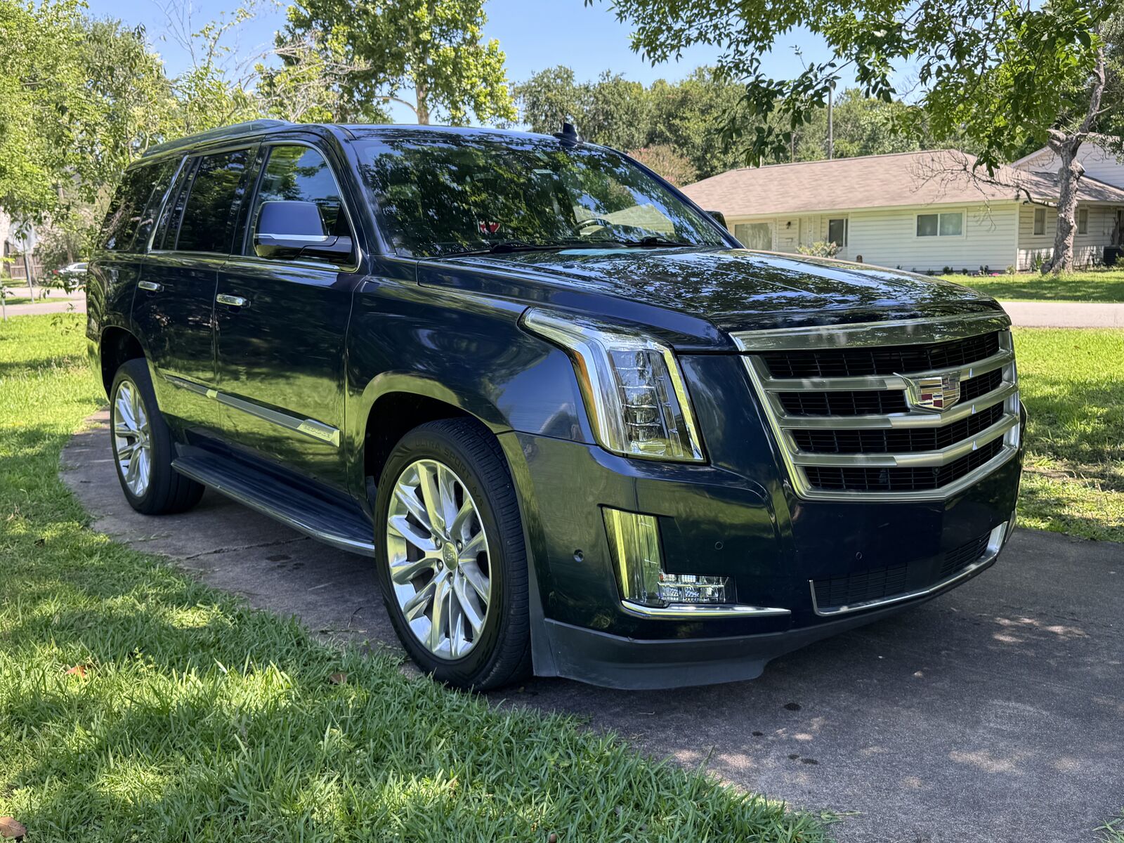 2020 CADILLAC Escalade
