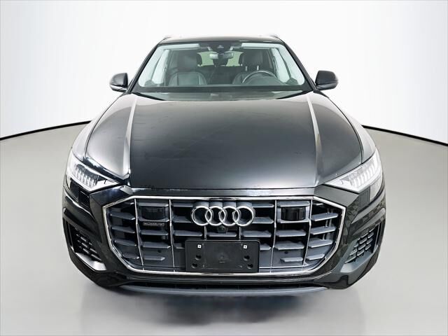 2023 Audi Q8