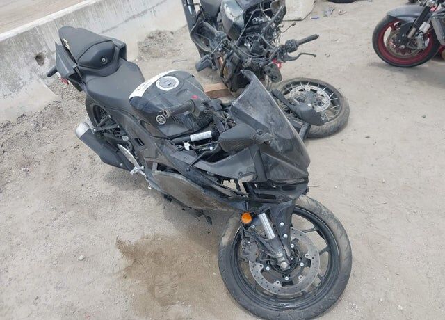 2026 YAMAHA YZF