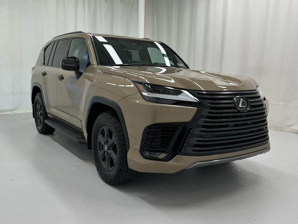 2025 LEXUS LX
