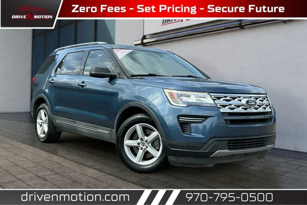 2018 FORD Explorer