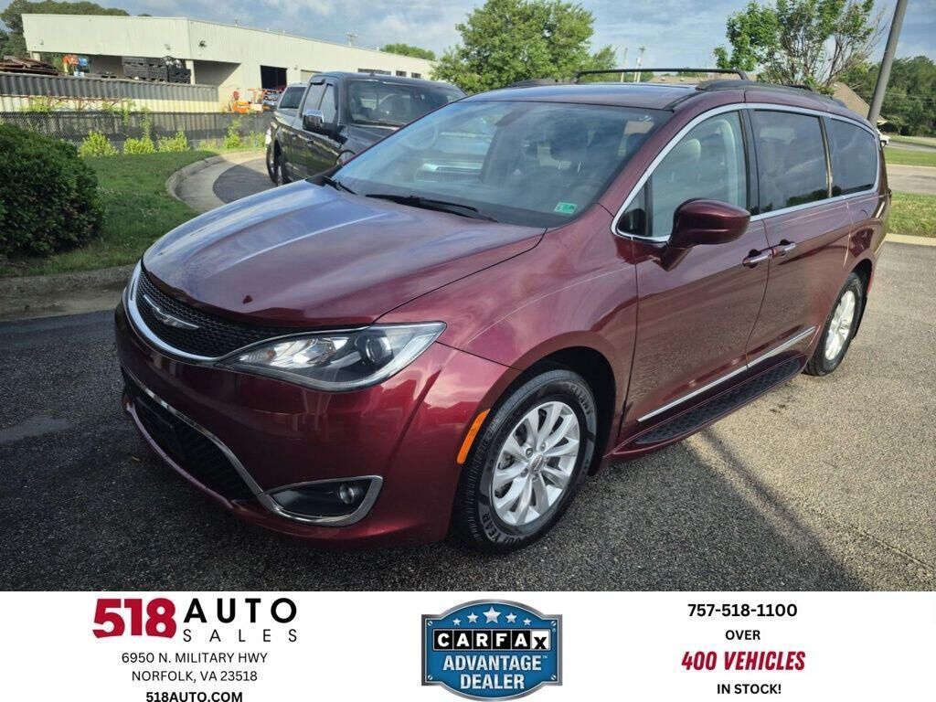 2017 CHRYSLER Pacifica