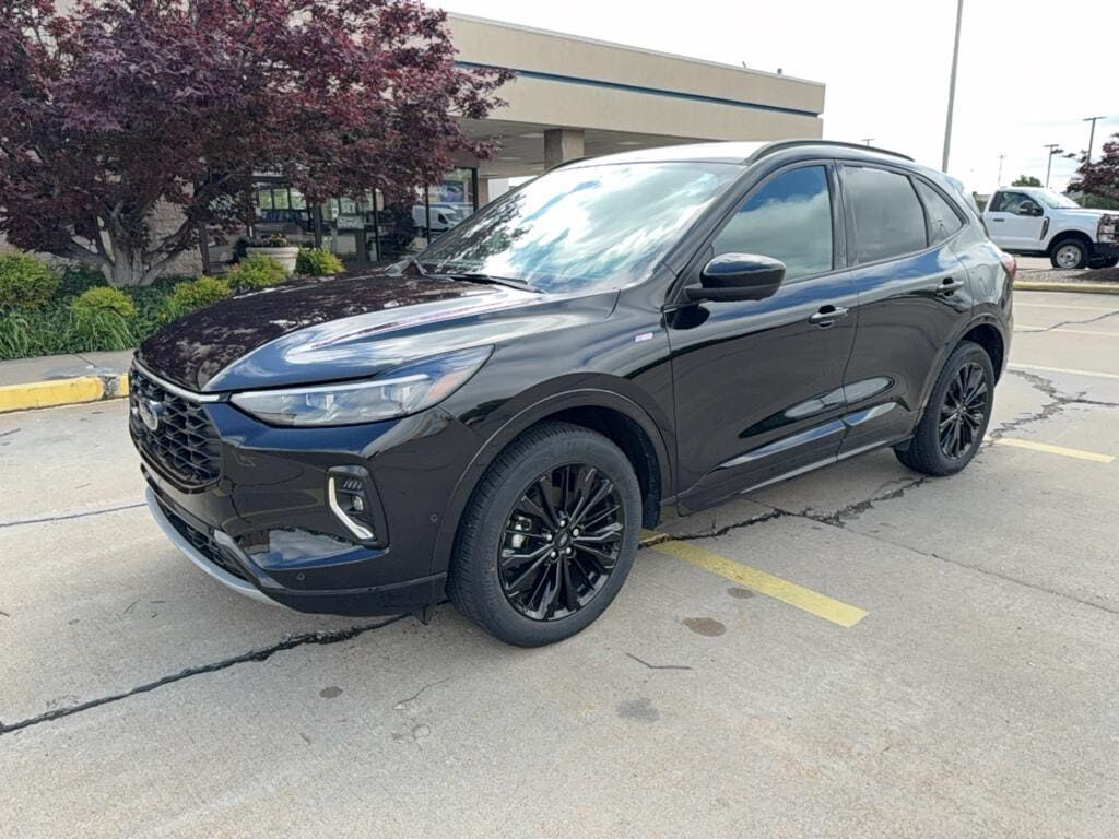 2023 FORD Escape