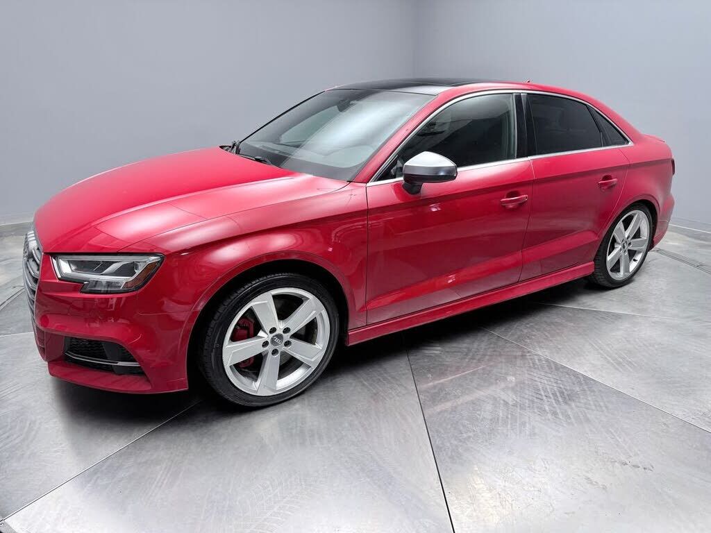 2018 AUDI S3