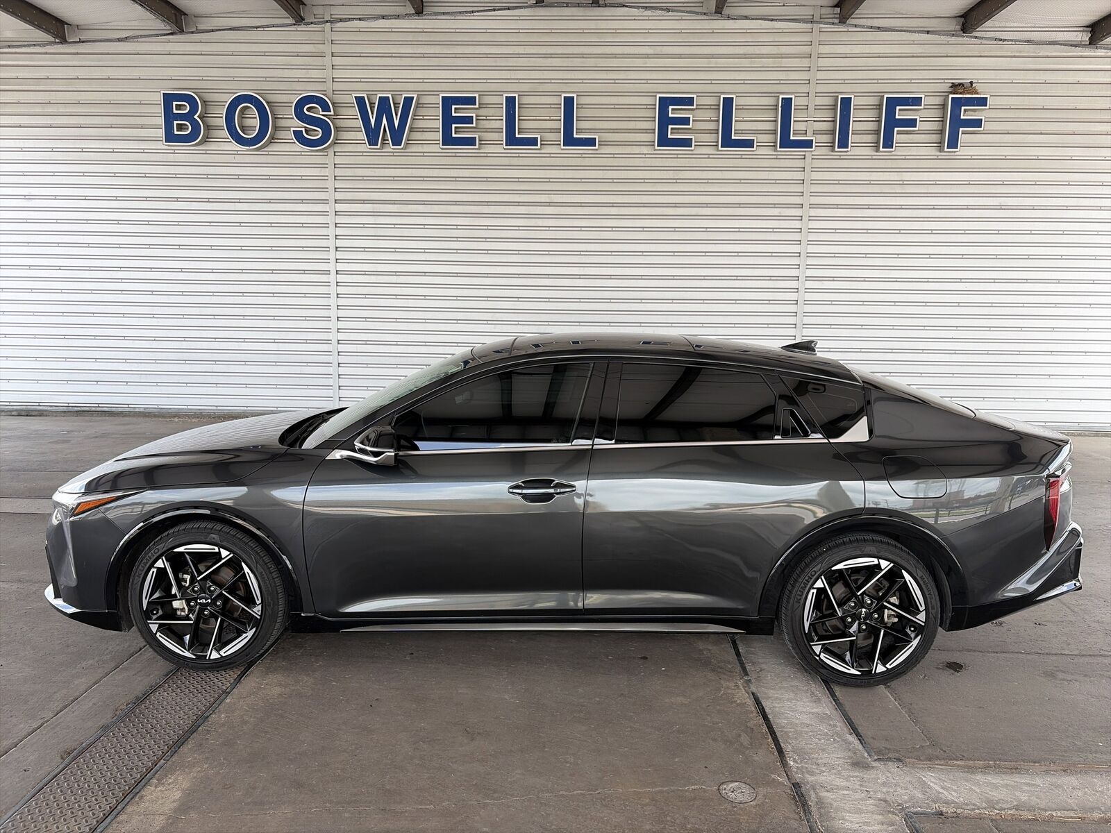 2025 KIA K4