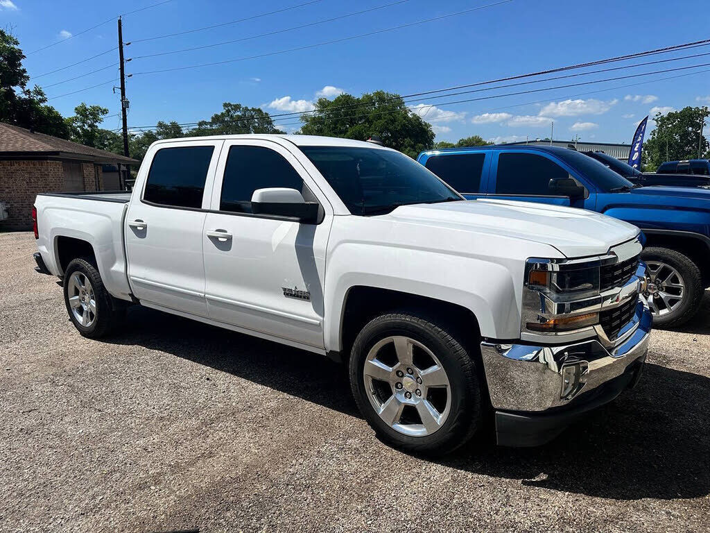 2017 CHEVROLET Silverado