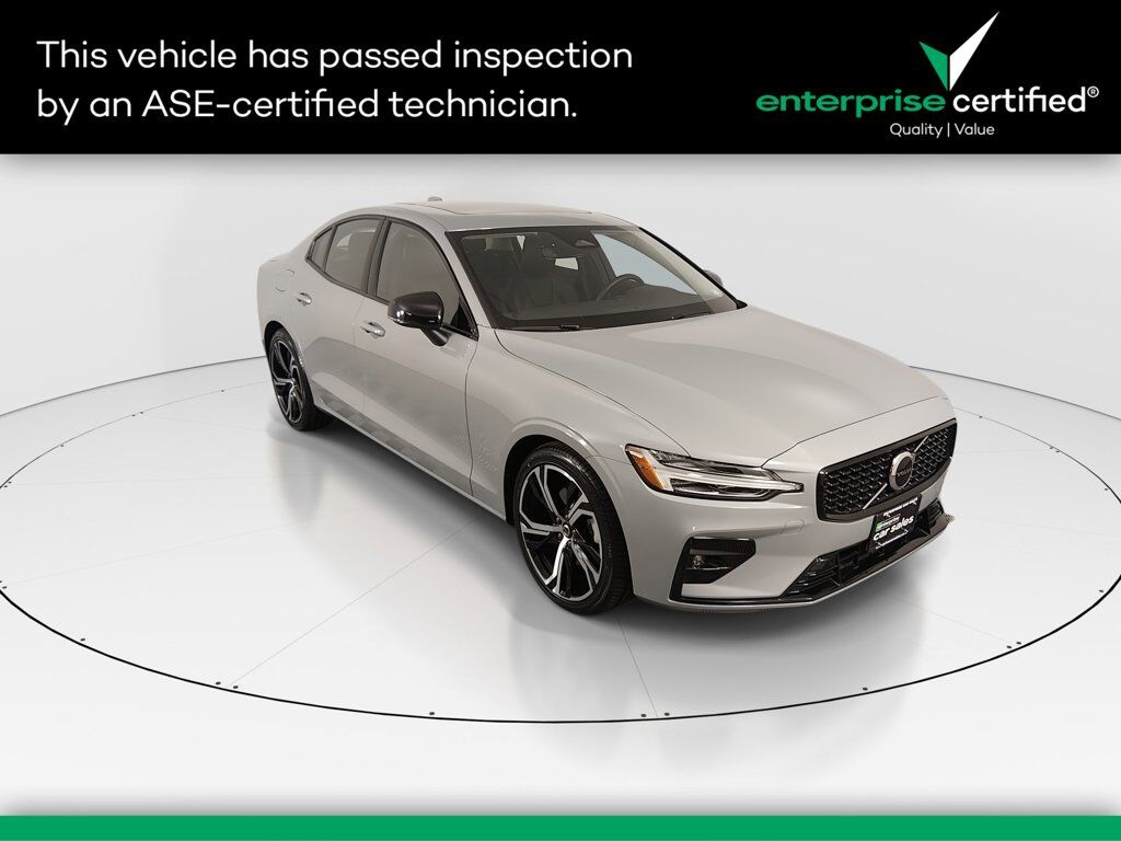 2024 VOLVO S60