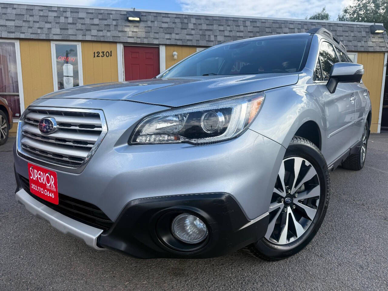 2017 SUBARU Outback