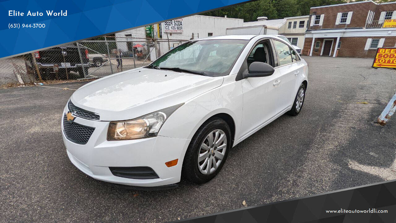 2011 CHEVROLET Cruze