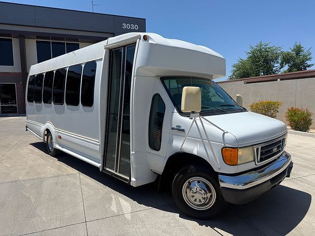 2007 FORD E-450