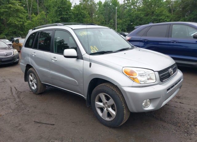 2004 TOYOTA RAV4