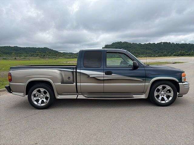 2005 GMC Sierra