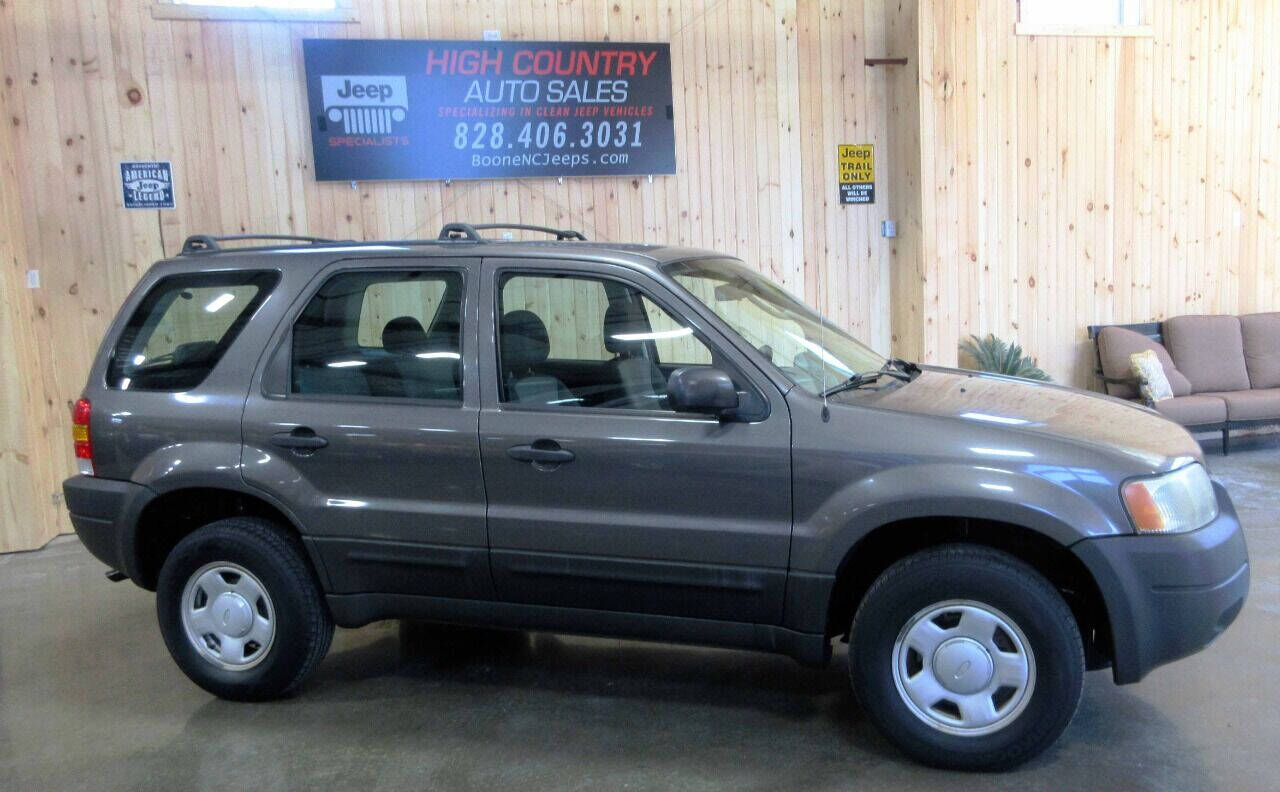 2003 FORD Escape