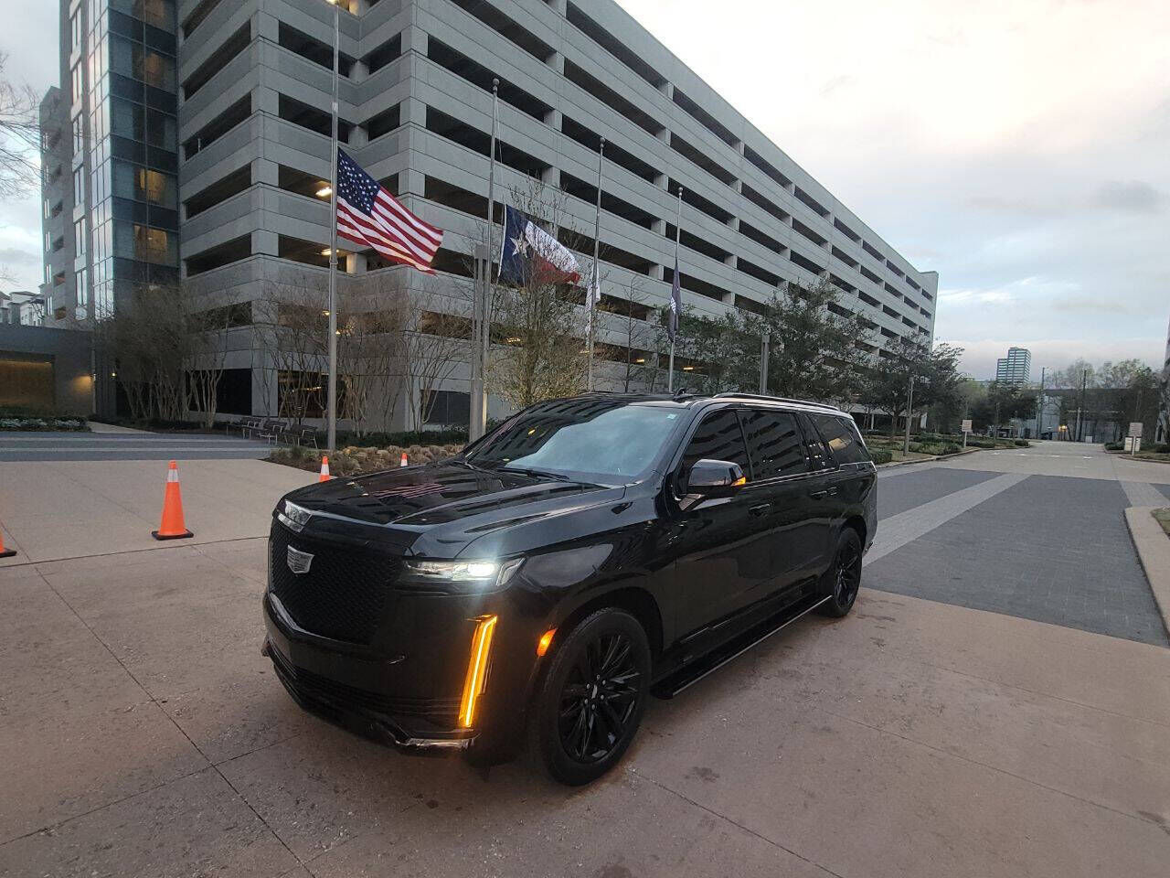 2021 CADILLAC Escalade ESV