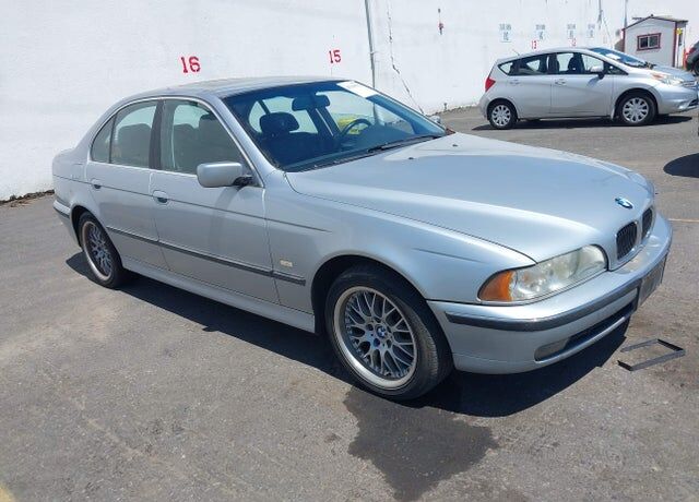 BMW 540i