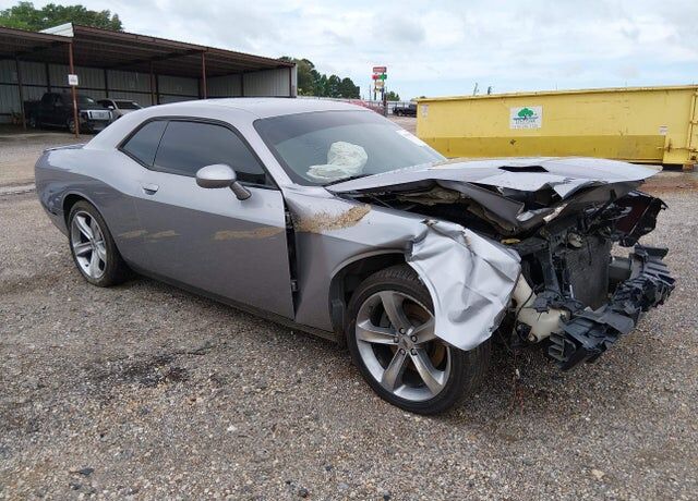 2017 DODGE Challenger