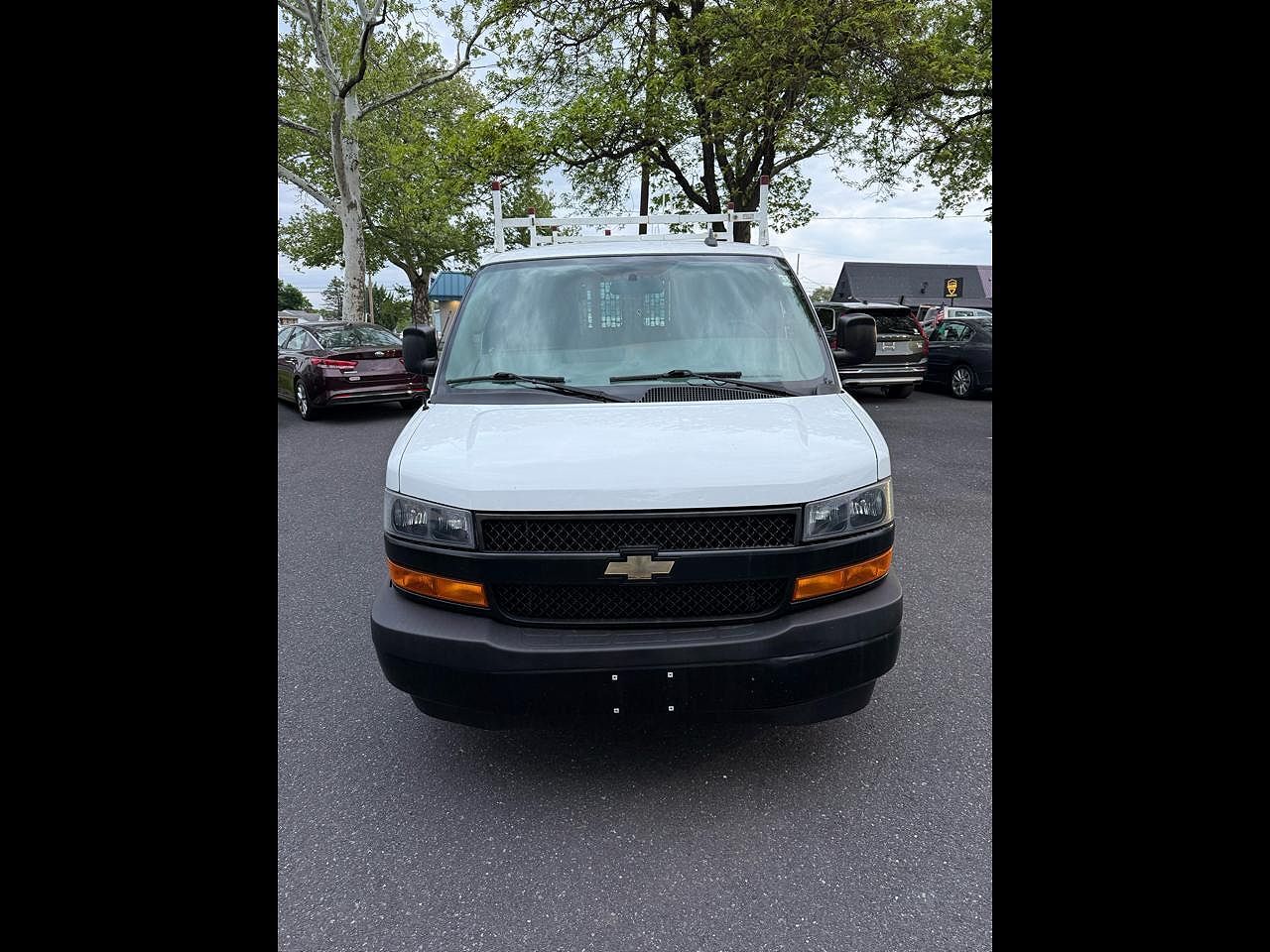2020 CHEVROLET Express