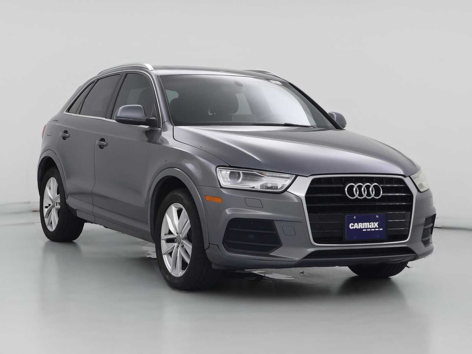 2016 AUDI Q3