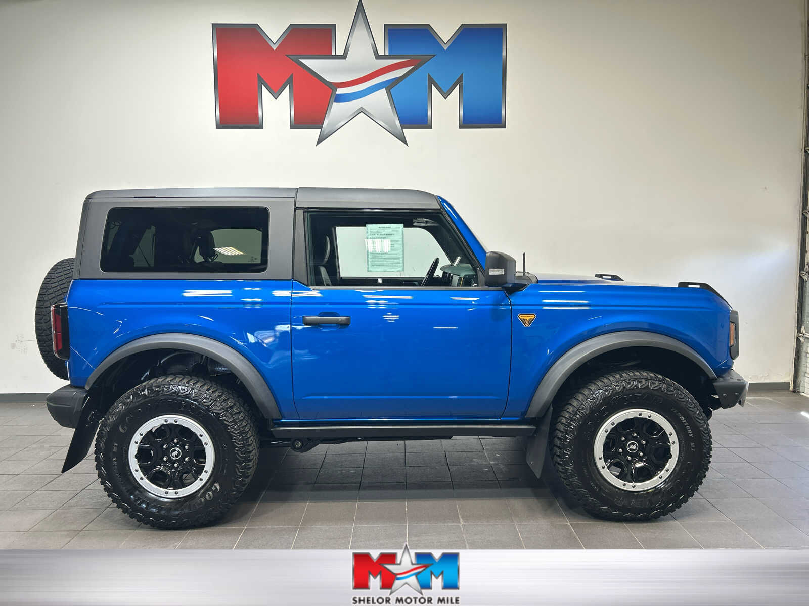 2023 FORD Bronco