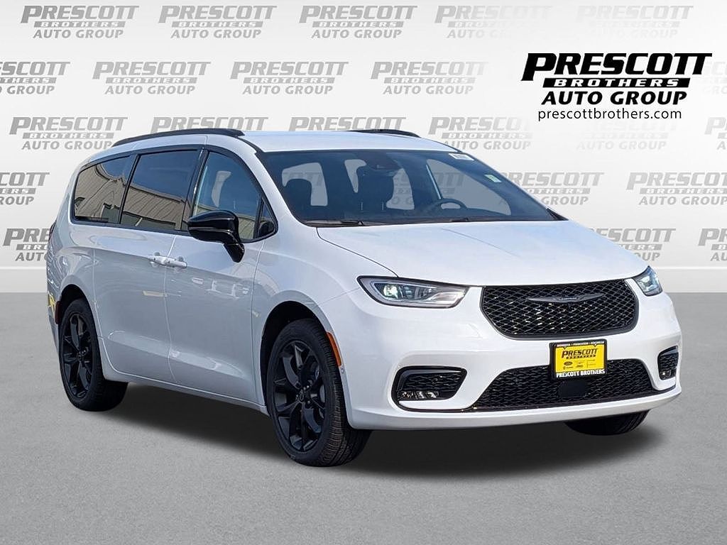 2026 CHRYSLER Pacifica